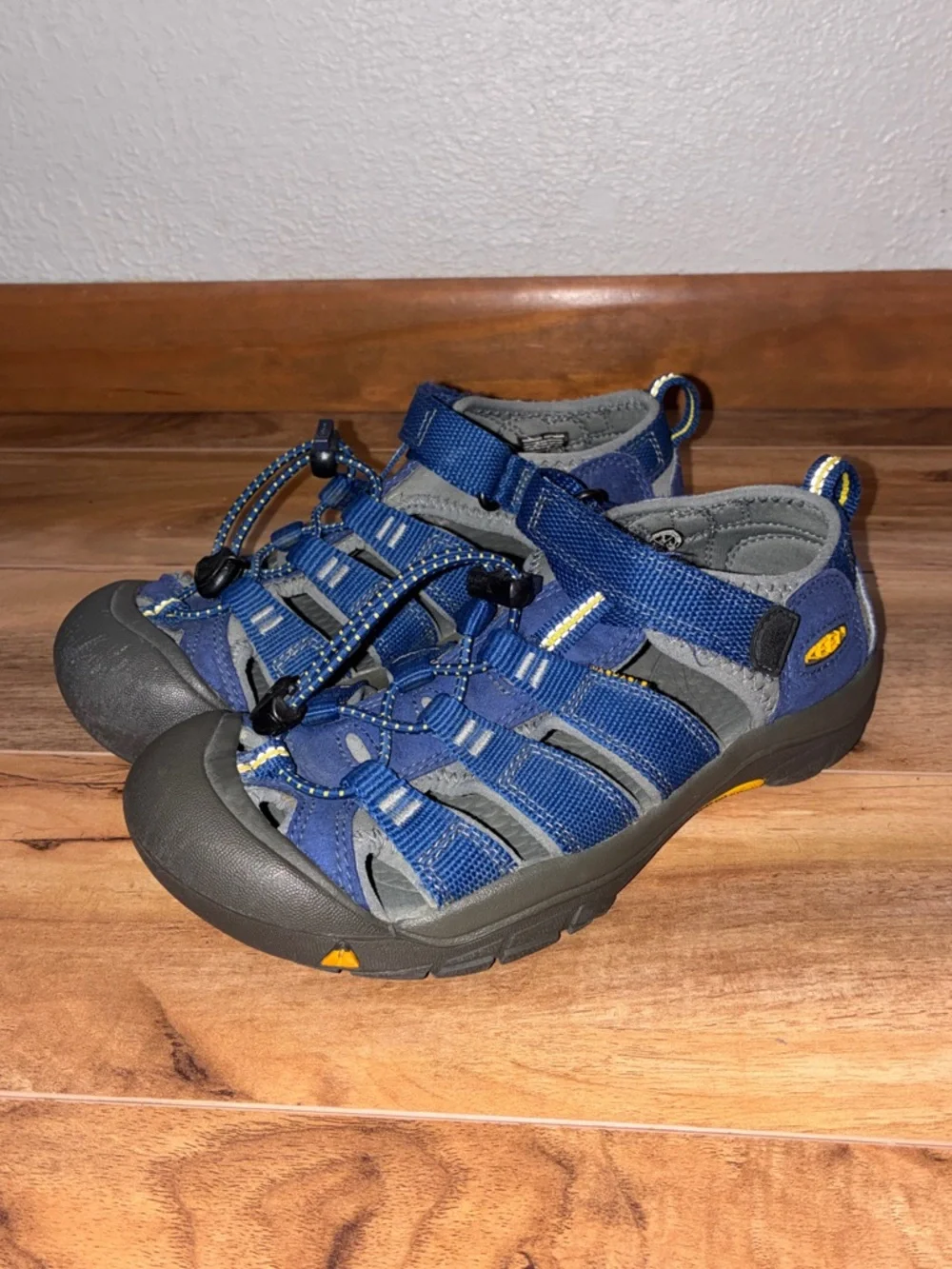 Keen Kid’s Newport H2 Sandals, blue and gray - size big kids 3